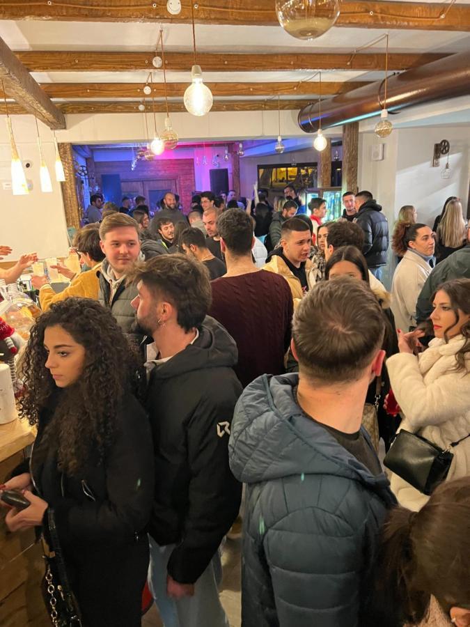 La Villetta Food & Drink Rooms For Rent - No Reception - LʼAquila Exterior foto